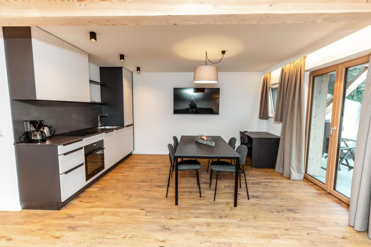 Tyrol Living & Cafe Lejlighed Nova Levante Eksteriør billede