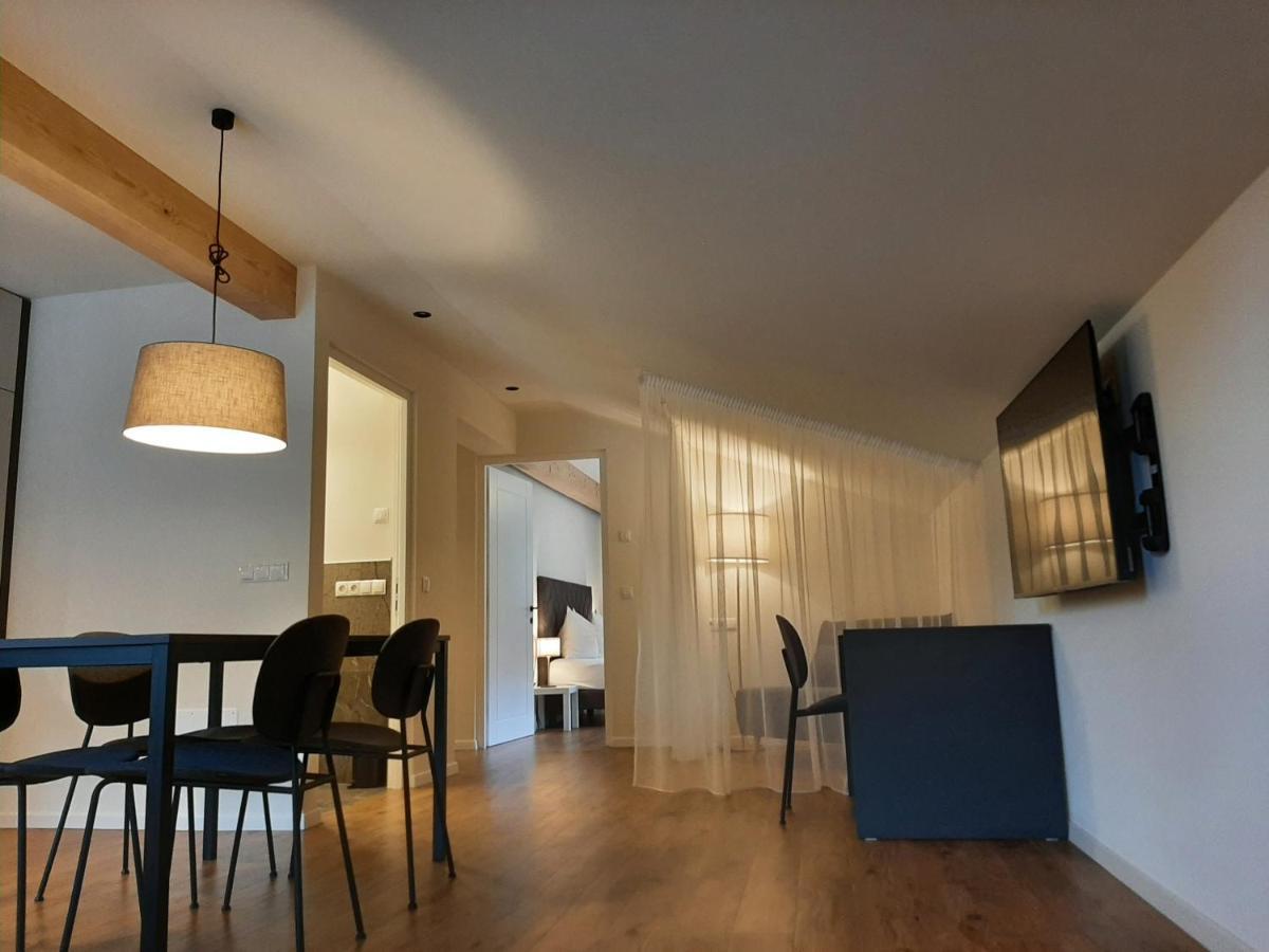 Tyrol Living & Cafe Lejlighed Nova Levante Eksteriør billede